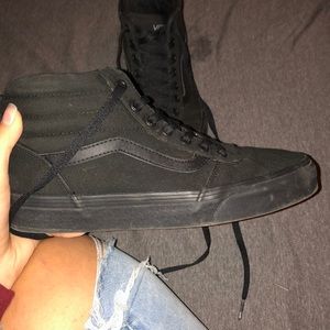 Vans Shoes - Black vans Vans Shoes - Black vans